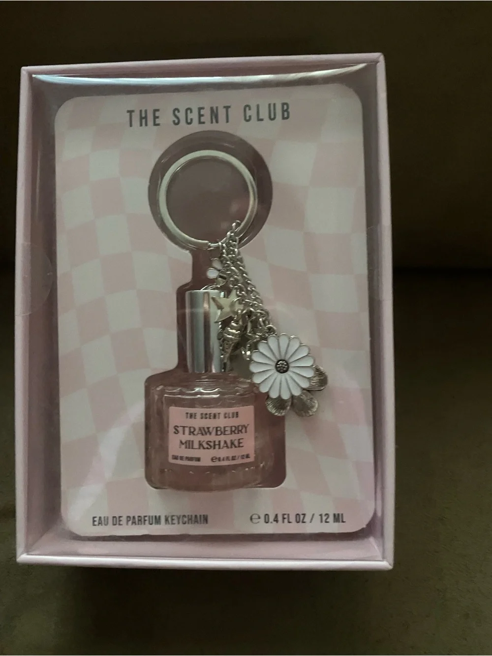 Strawberry Milkshake Keychain - Pink Daisy Charm